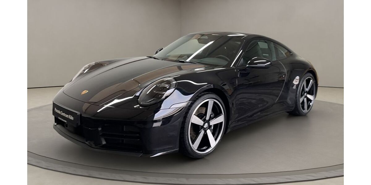Porsche 992 7.000 km 149.500 &euro; Köln 50823