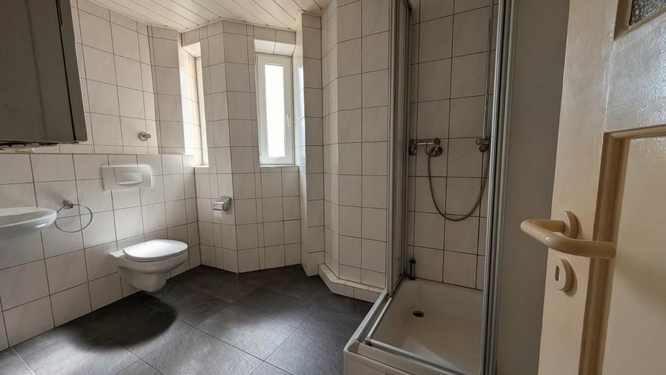 Etagenwohnung Haan - 3 Zimmer, 90 m&sup2;, 850&euro; | Angebot:26384122