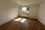 Etagenwohnung Solingen Mitte - 3 Zimmer, 76 m&sup2;, 639&euro; | Angebot:25908587