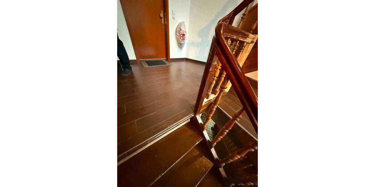Etagenwohnung Wermelskirchen - 3 Zimmer, 112 m&sup2;, 189.000&euro; | Angebot:27026132