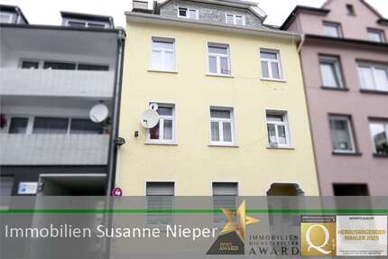Haus Solingen - 13 Zimmer, 304 m&sup2;, 399.000&euro; | Angebot:27143183