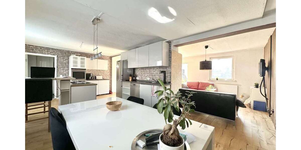 Einfamilienhaus Bergisch Gladbach Frankenforst - 4.5 Zimmer, 140 m&sup2;, 569.000&euro; | Angebot:24900670