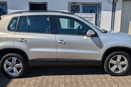 VW Tiguan 98.341 km 11.000 &euro; Düsseldorf 40472