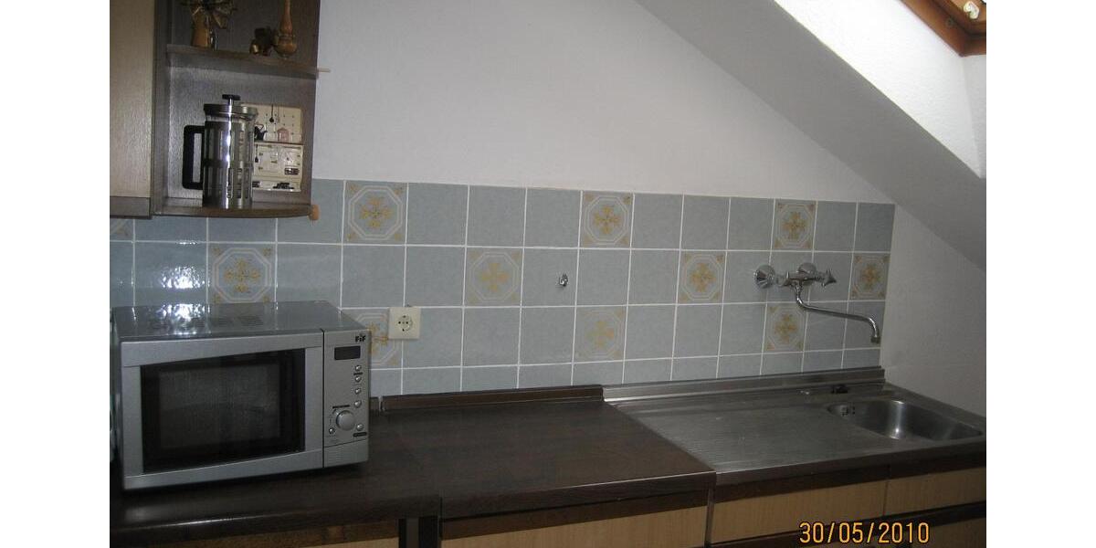 Attraktive Dachgeschosswohnung, 60 m² 2. Etage Neuss Pomona 2.5 zimmer