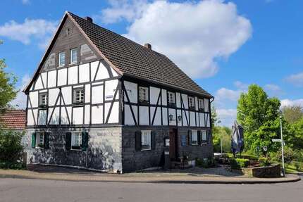 Gewerbeobjekt Bergisch Gladbach Alt-Frankenforst - 849.000&euro; | Angebot:26945040