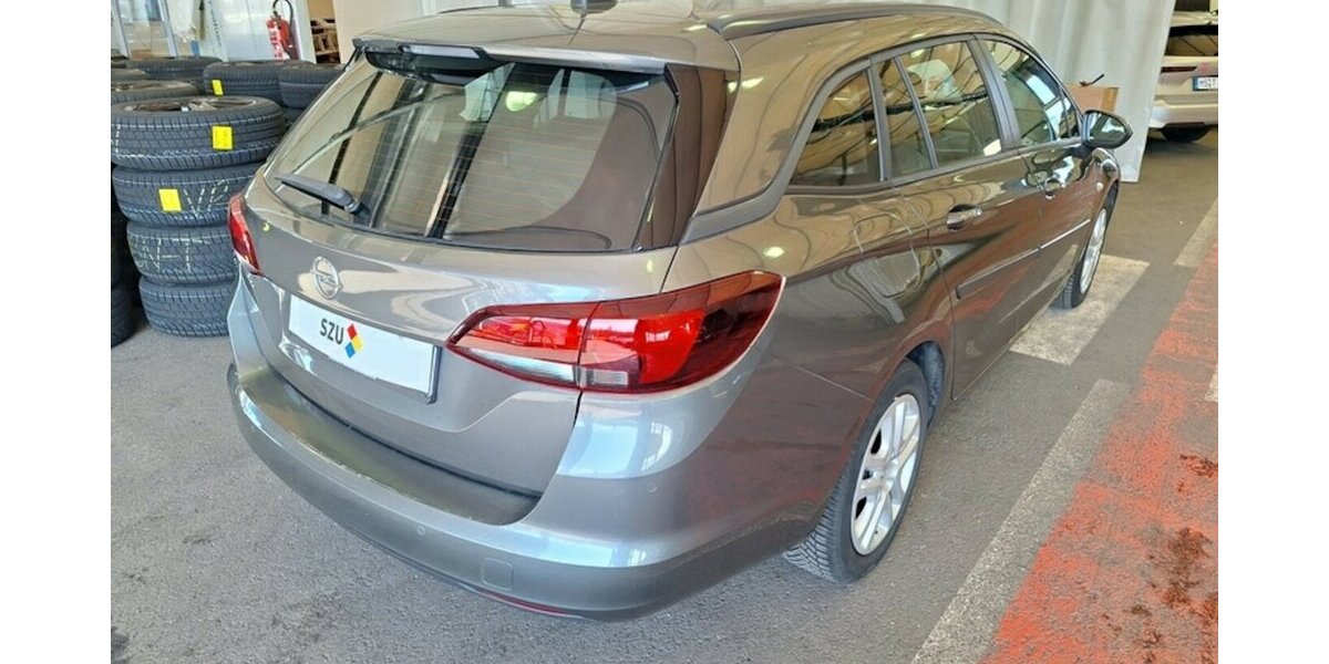 Opel Astra Klima Navi Temp CarPlay 1.Hd 28.000 km !!! 28.000 km 13.250 &euro; Erftstadt 50374