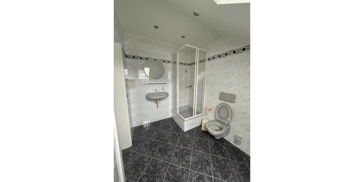 Repräsentatives Großraumbüro zu vermieten zimmer