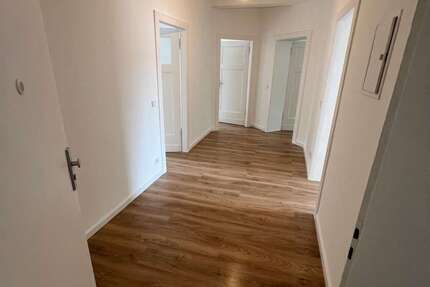 Wohnung Düsseldorf Stadtbezirk 3 - 3 Zimmer, 79 m&sup2;, 1.430&euro; | Angebot:26884630