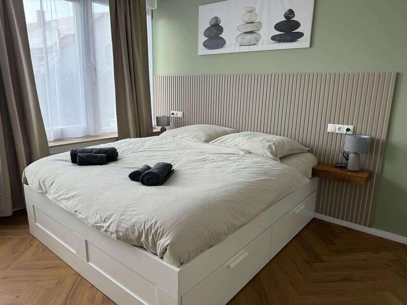 Wohnen auf Zeit in Brühl 1.890 € 2 zimmer