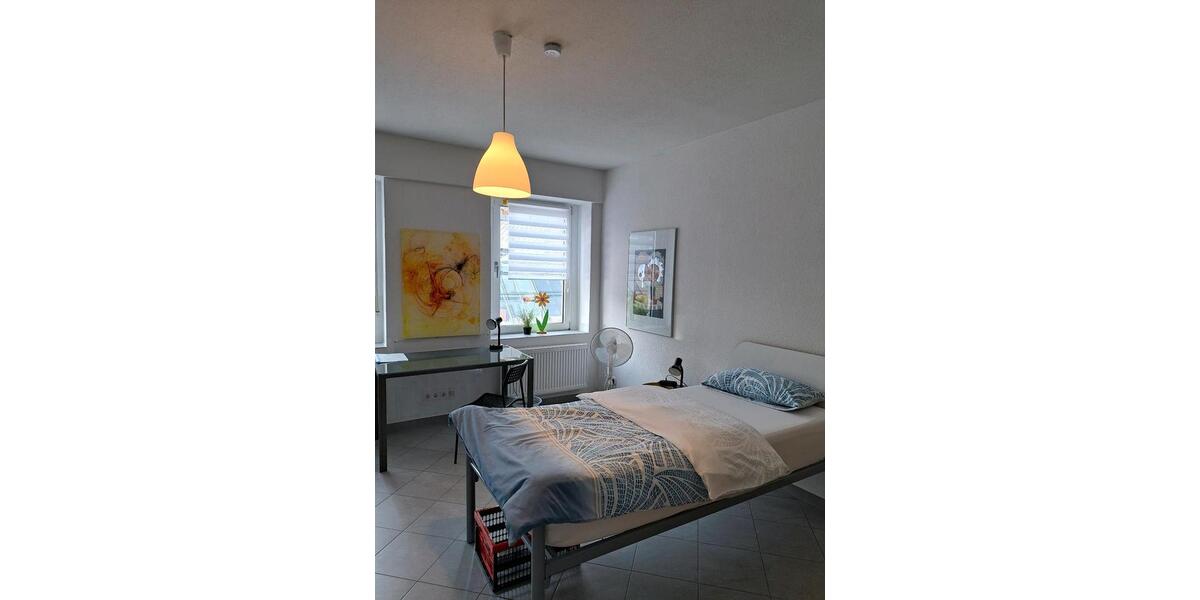 STUDENTEN ZIMMER 20m2 AN 1PERSON NICHTRAUCHER 1 zimmer