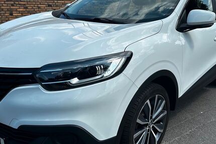 Renault Kadjar 90.700 km 7.500 &euro; Düsseldorf 40470
