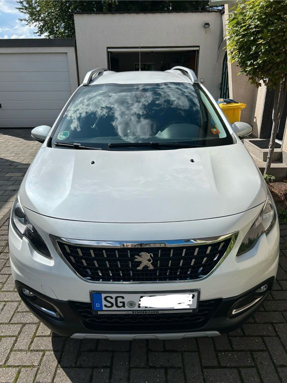 Peugeot 2008 70.000 km 11.999 € Solingen 42697