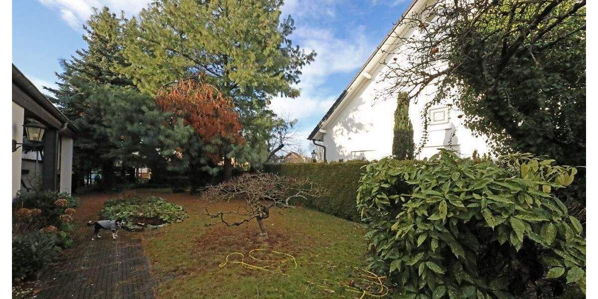 Mehrfamilienhaus, Wohnhaus Düsseldorf Unterrath - 3 Zimmer, 110 m&sup2;, 490.000&euro; | Angebot:25267641