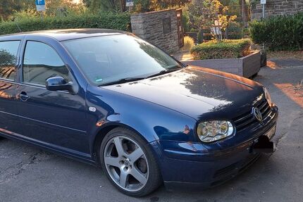 VW Golf 201.000 km 8.900 &euro; Leverkusen 51379