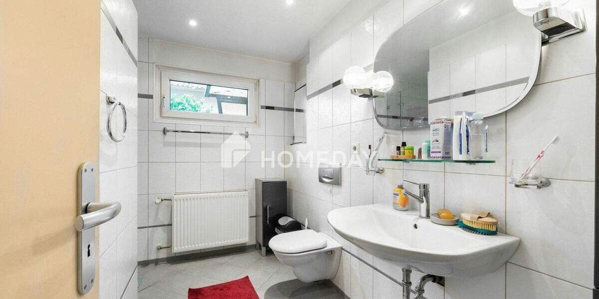 Einfamilienhaus Düsseldorf Vennhausen - 5 Zimmer, 164 m&sup2;, 699.000&euro; | Angebot:25702444