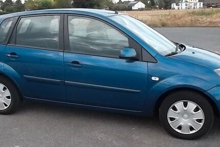 Ford Fiesta 160.803 km 2.850 &euro; Köln 51145