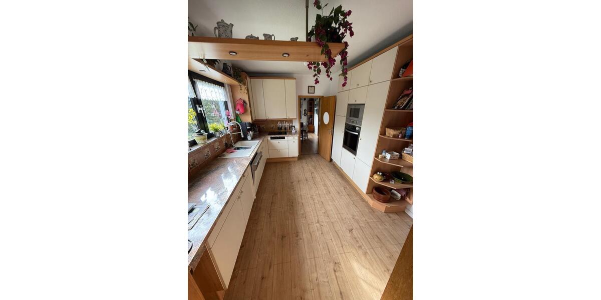 Wohnen im Grünen: freistehendes Einfamilienhaus am Stadtrand 5 zimmer