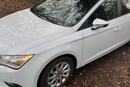 Seat Leon 204.000 km 5.750 &euro; Köln 51069