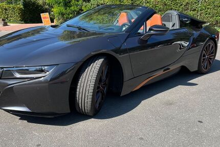 BMW i8 9.800 km 99.900 &euro; Köln 50735