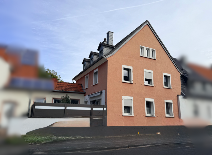 Haus zum Kaufen in Bergheim 340.000 € 167 m² 6 zimmer