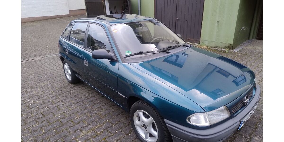 Opel Astra 163.800 km 1.200 &euro; Refrath 51427