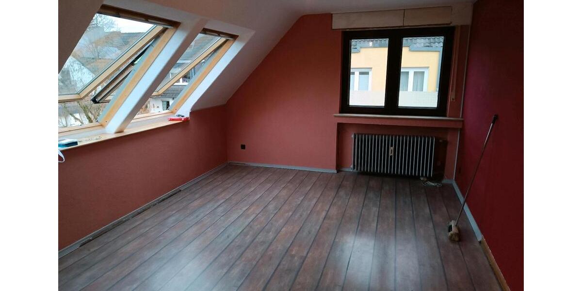 Dachgeschoßwohnung Langenfeld (Rheinland) - 3 Zimmer, 55 m&sup2;, 720&euro; | Angebot:25349158