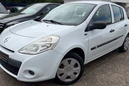 Renault Clio 80.783 km 4.790 &euro; Düsseldorf 40549