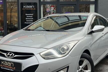 Hyundai i40 168.000 km 6.999 &euro; Köln 51107