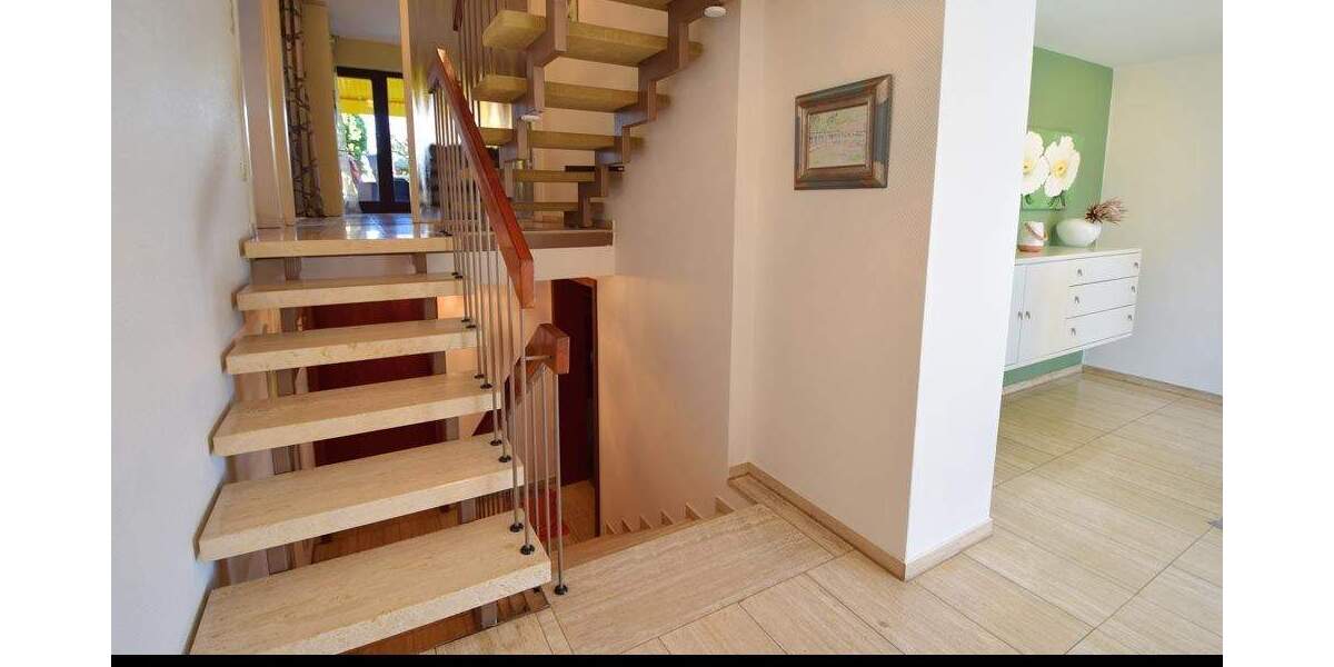 Reihenmittelhaus Köln Langel - 6 Zimmer, 145 m&sup2;, 529.000&euro; | Angebot:25628533