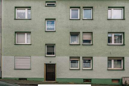 Attraktive Dachgeschosswohnung in Top-Lage - perfekt für Singles, Paare und Investoren 3 zimmer