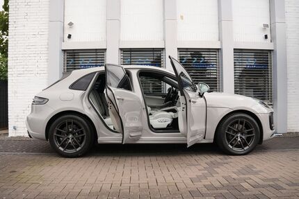 Porsche Macan 56.656 km 74.500 &euro; Hürth (bei Köln) 50354