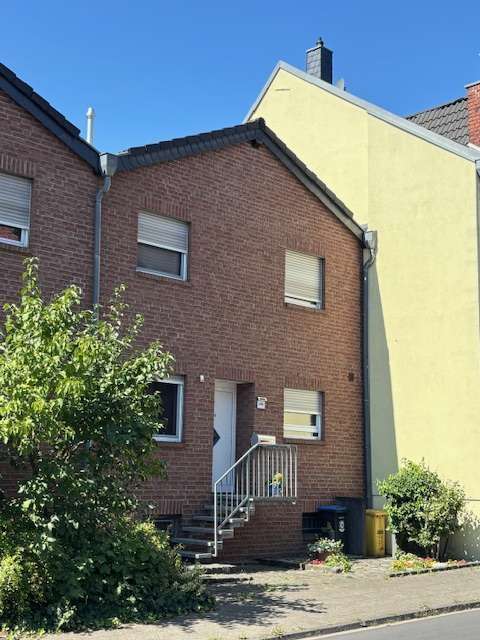 Haus zum Kaufen in Düsseldorf 740.000 € 123 m²
