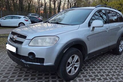 Chevrolet Captiva 192.000 km 1.900 &euro; Köln 51105