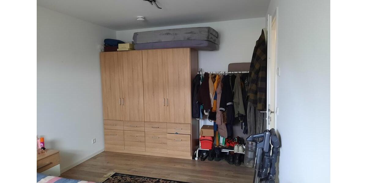 Etagenwohnung Grevenbroich - 3 Zimmer, 75 m&sup2;, 931&euro; | Angebot:26198683