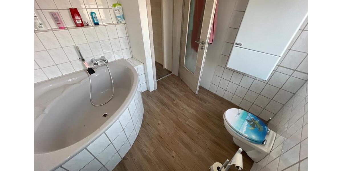 Mehrfamilienhaus, Wohnhaus Hückeswagen - 9 Zimmer, 270 m&sup2;, 479.999&euro; | Angebot:26635907