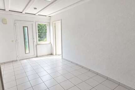 Wohnung Niederkassel - 2 Zimmer, 40 m&sup2;, 560&euro; | Angebot:27345858
