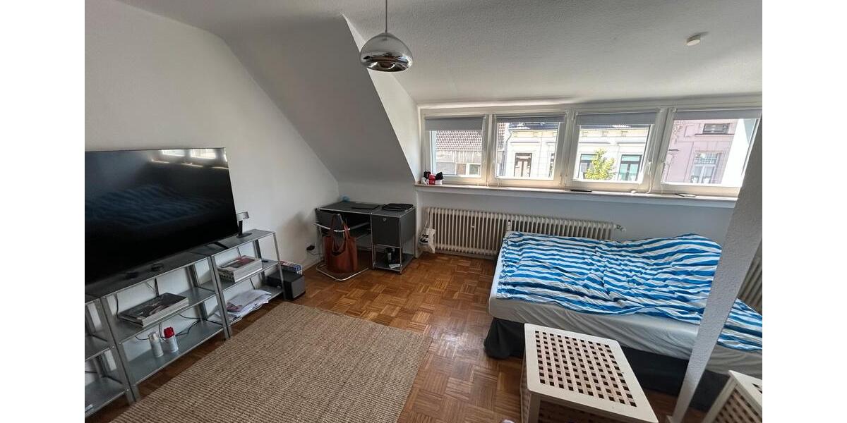 Etagenwohnung Köln Ehrenfeld - 1 Zimmer, 25 m&sup2;, 750&euro; | Angebot:26351702