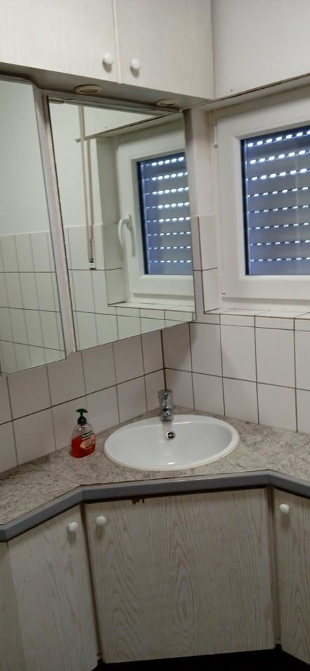 1 Zimmer Dusche Bad in Lindlar zimmer
