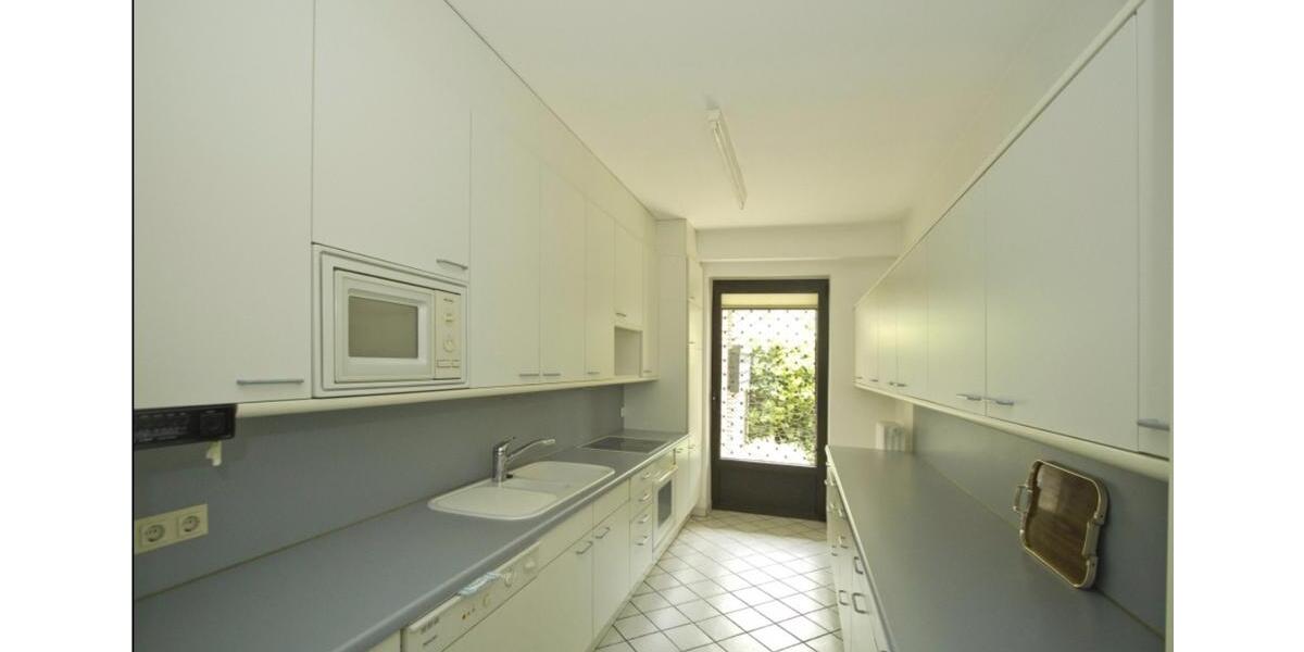 Maisonettenwohnung Düsseldorf Düsseltal - 4 Zimmer, 170 m&sup2;, 930.000&euro; | Angebot:26414875