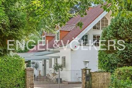 Haus zum Kaufen in Köln - Müngersdorf 2.280.000 € 197 m² 5 zimmer