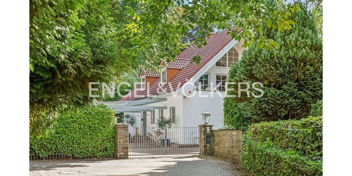 Haus zum Kaufen in Köln - Müngersdorf 2.280.000 € 197 m² 5 zimmer