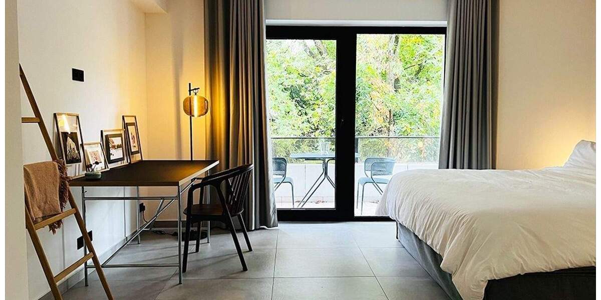 Etagenwohnung Düsseldorf Oberkassel - 2 Zimmer, 82 m&sup2;, 1.790&euro; | Angebot:24713021