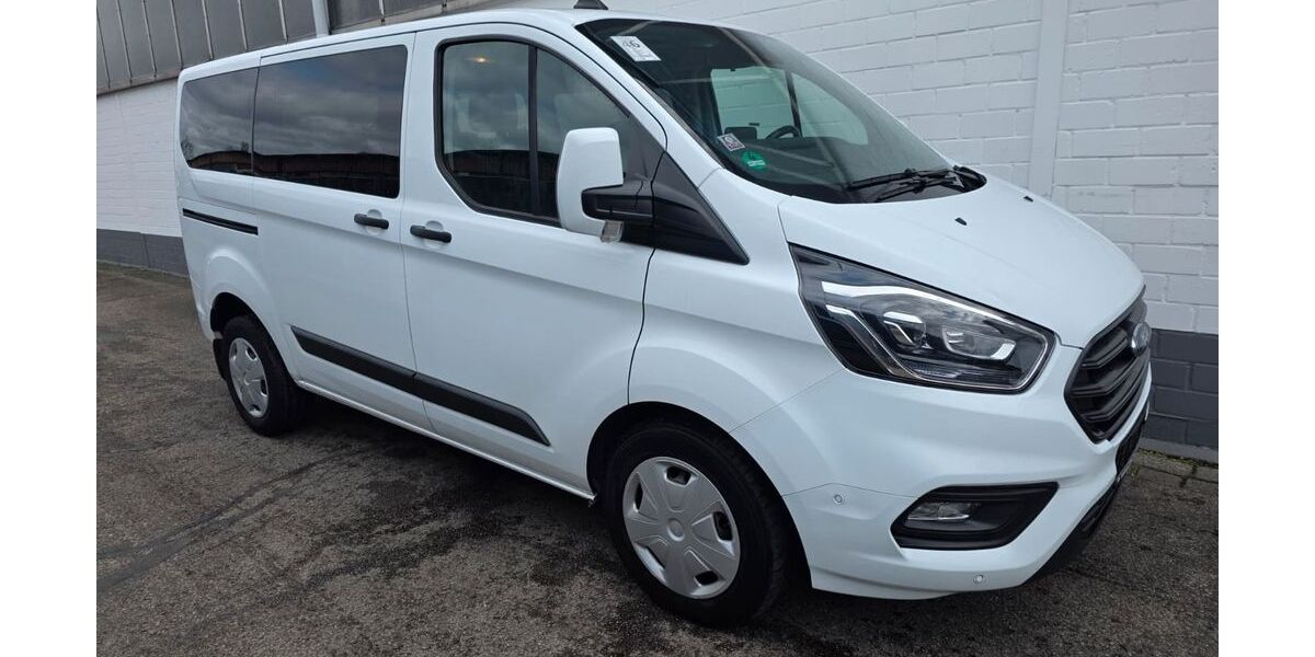 Ford Tourneo Custom 271.000 km 10.950 &euro; Köln 51149
