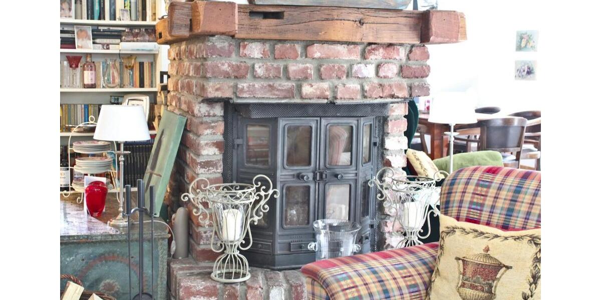 GRUITEN-DORF + + + 4,5 Zimmer Komfort- Wohnung mit Kamin 4.5 zimmer