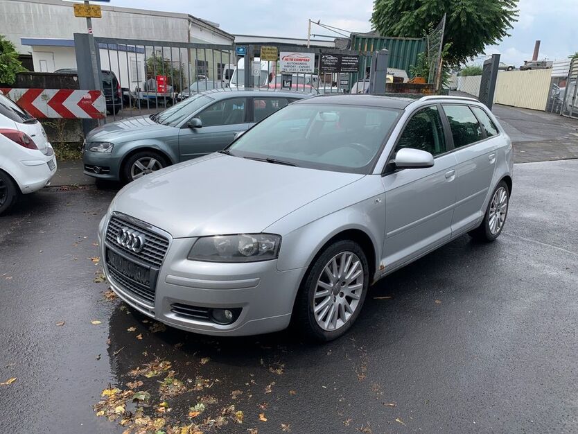Audi A3 176.000 km 2.999 € Bergisch Gladbach 51465