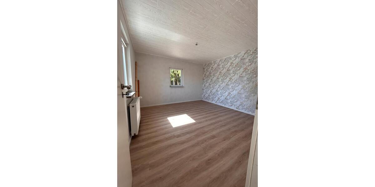 Einfamilienhaus Rösrath - 4 Zimmer, 107 m&sup2;, 420.000&euro; | Angebot:27064125