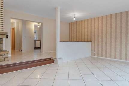 Haus zum Kaufen in Bergheim 399.000 € 153 m² 4 zimmer