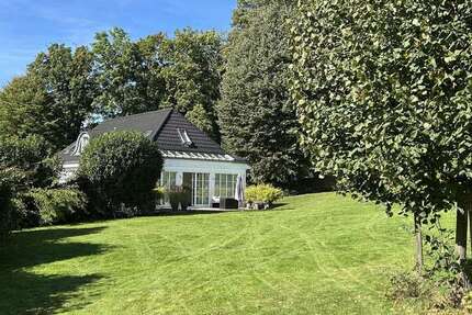 Haus zum Kaufen in Wermelskirchen 995.000 € 280 m² 7 zimmer