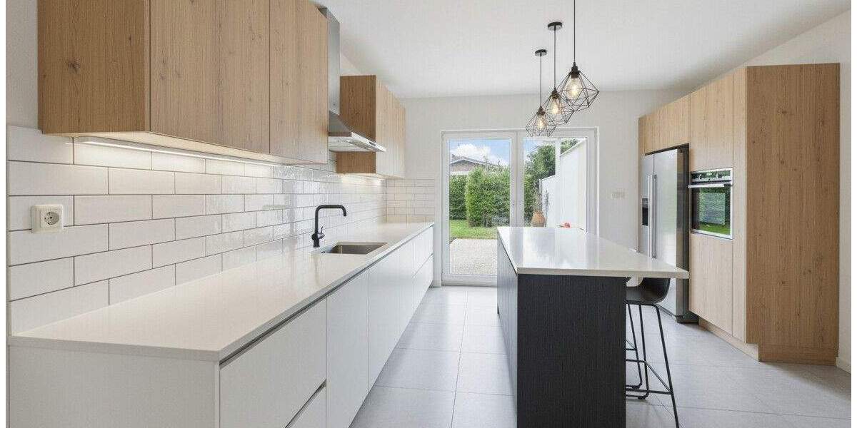 Bungalow Bergheim Niederaußem - 8 Zimmer, 314 m&sup2;, 858.000&euro; | Angebot:25385571