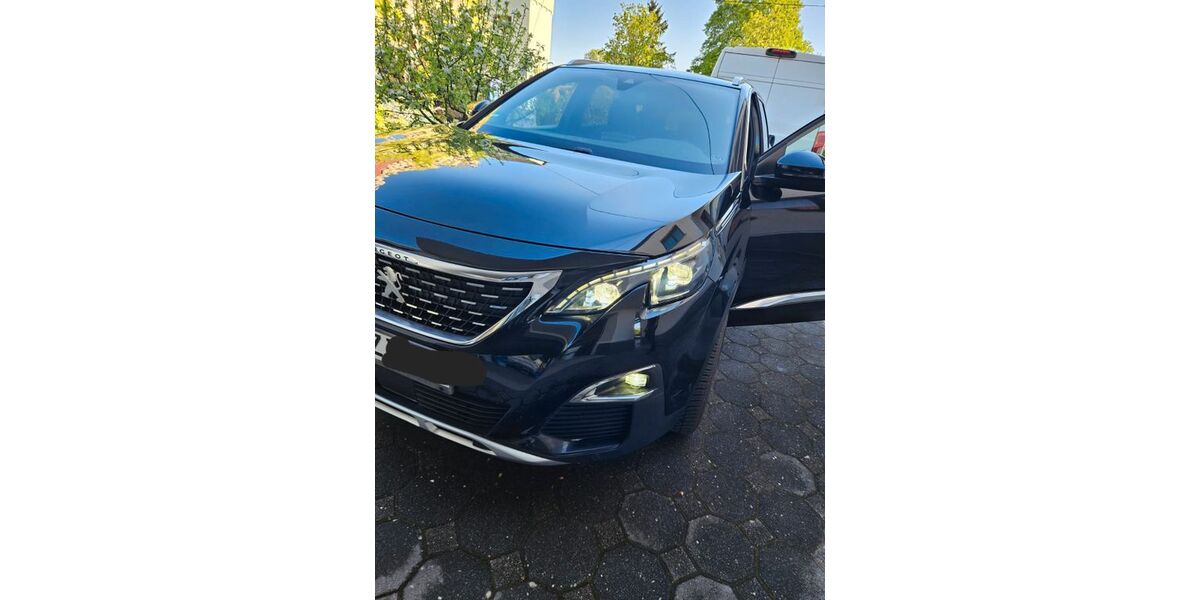 Peugeot 5008 126.750 km 17.200 &euro; Troisdorf 53842